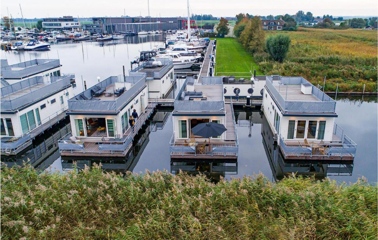 Stunning Ship In Aalsmeer With Harbor View 외부 사진